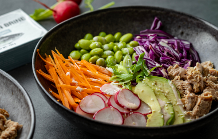 Przepis fitness: Poke Bowl z ryżem i tuńczykiem